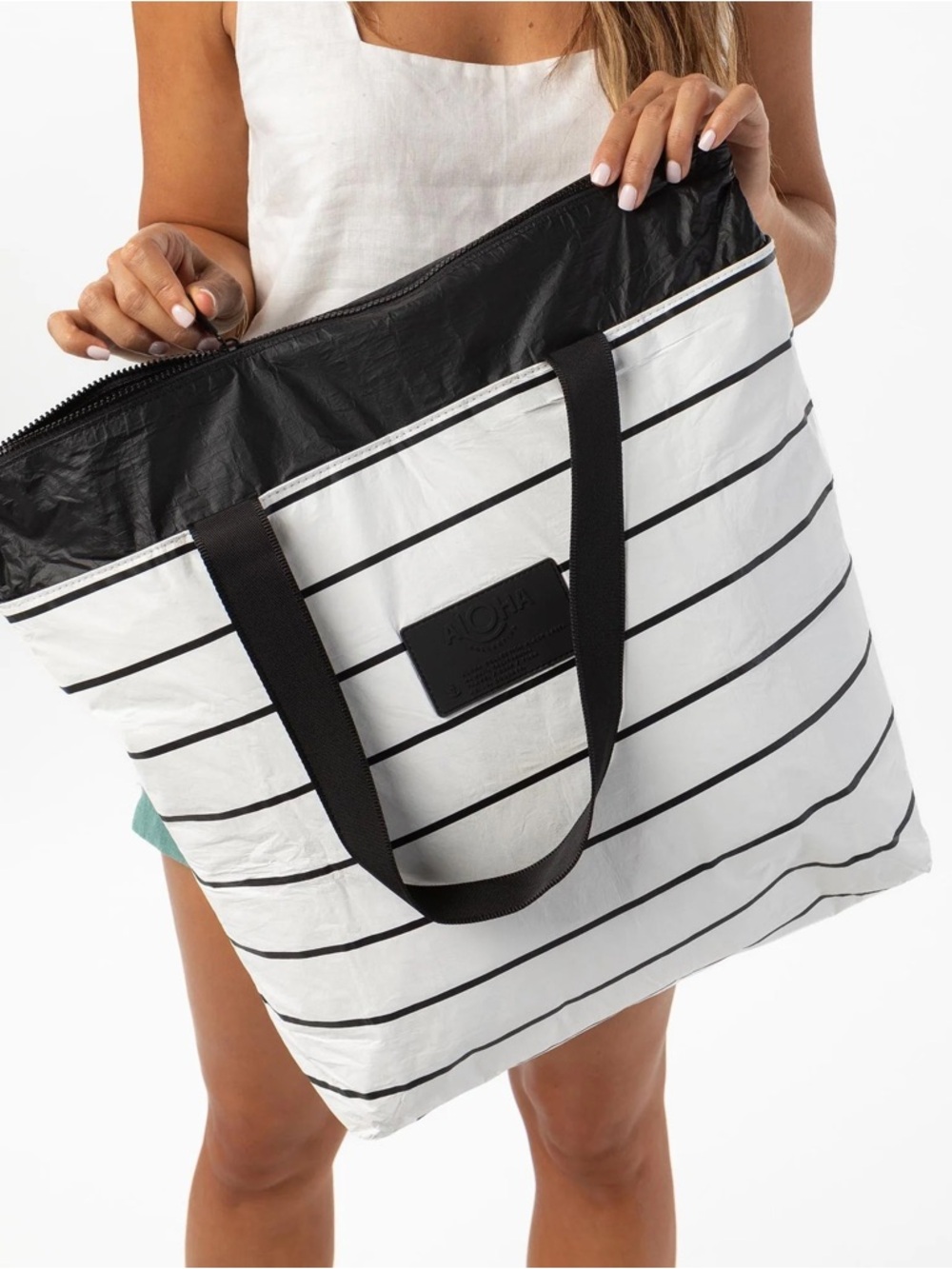 ALOHA Collection The Day Tripper White with Black Stripes Tote